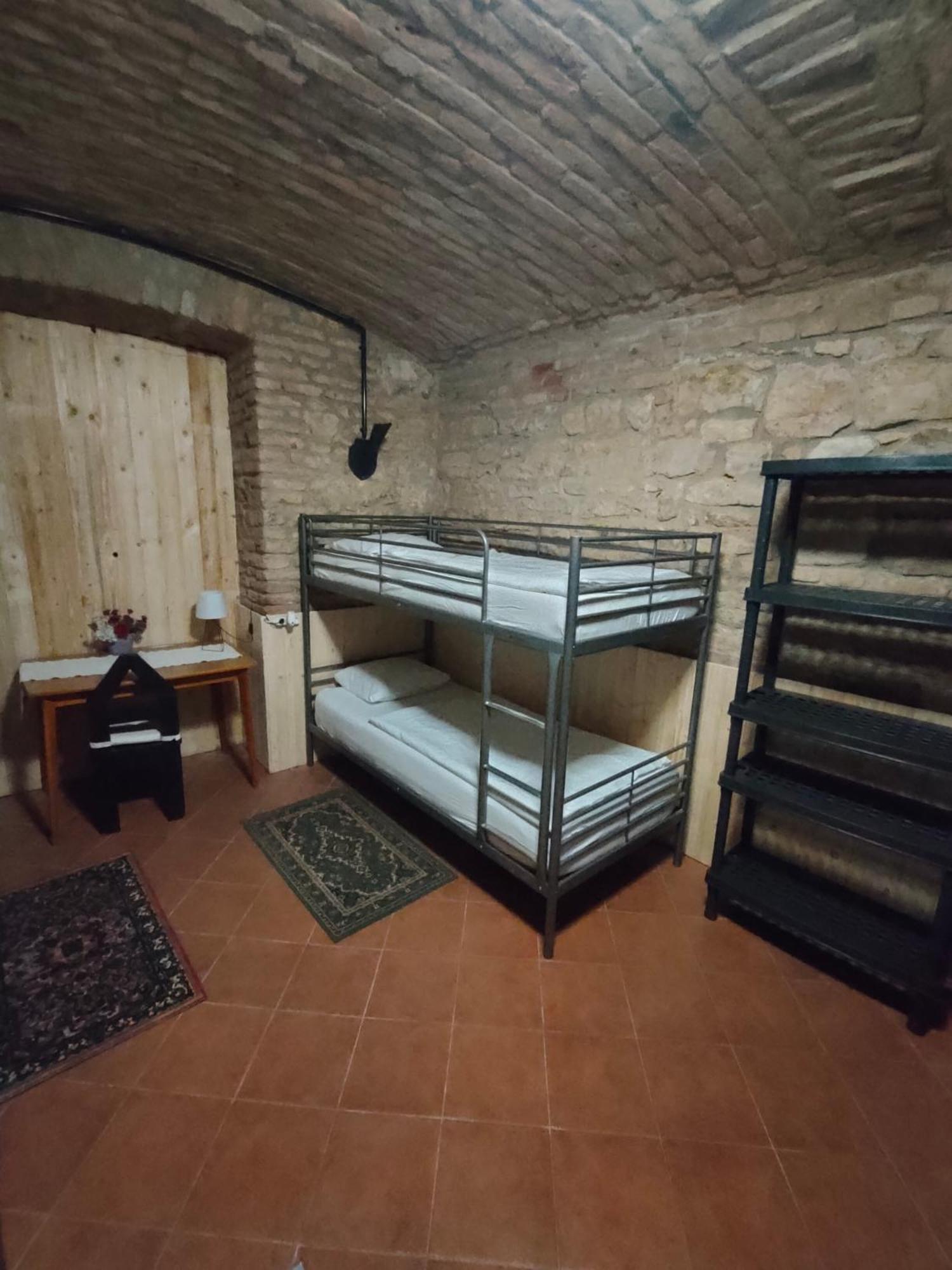 Alba Hostel プラハ エクステリア 写真