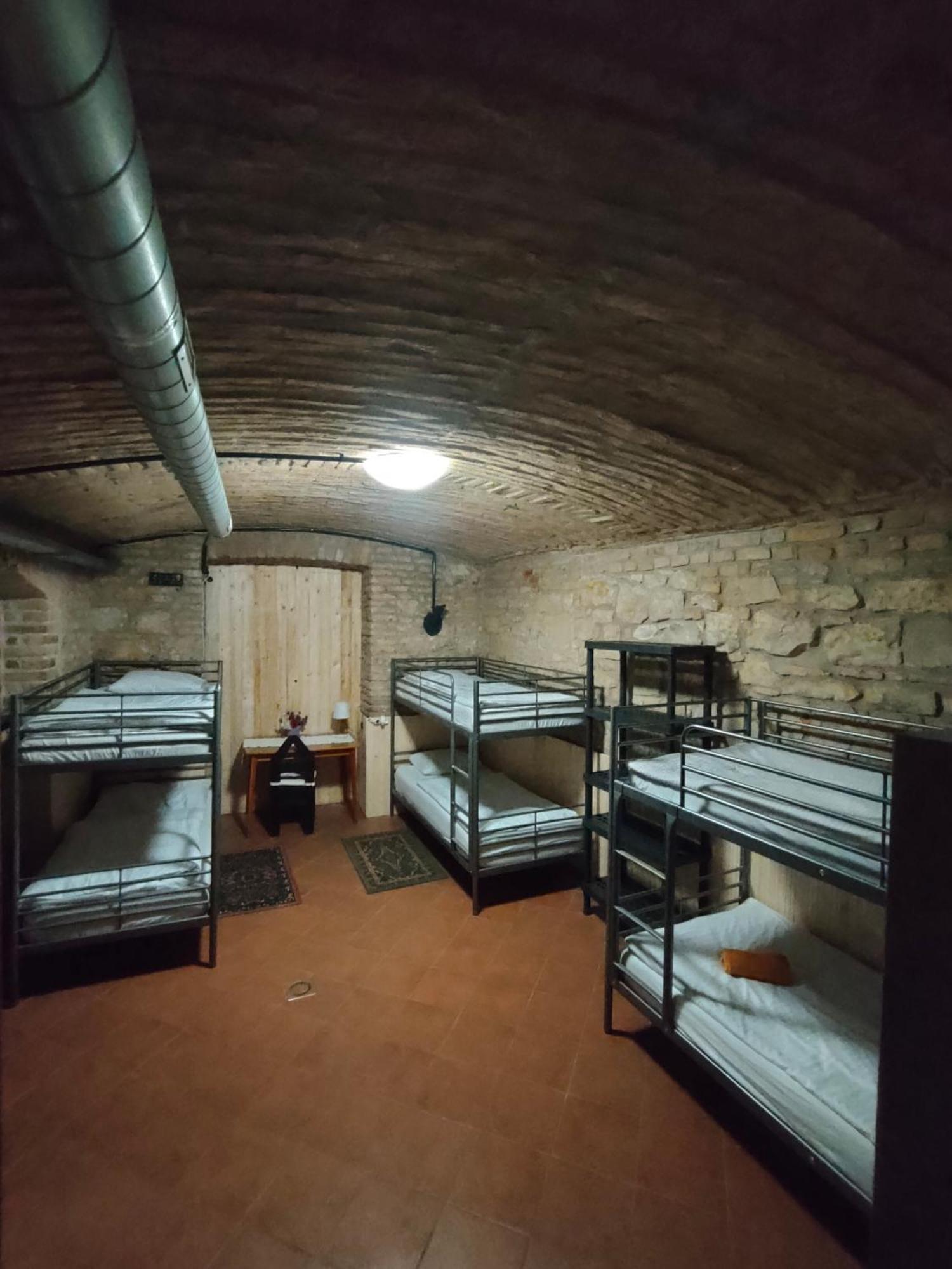Alba Hostel プラハ エクステリア 写真