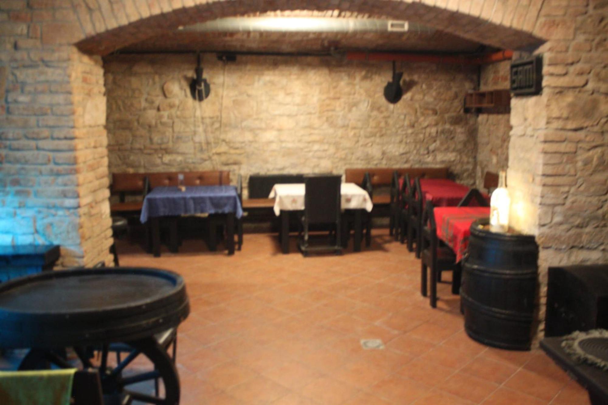 Alba Hostel プラハ エクステリア 写真